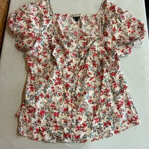 Torrid Red and Cream Floral Blouse - Size 2X